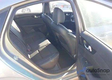 2024 Kia Forte Gt-Line из США, поврежденный, VIN 3KPF54AD4RE715291